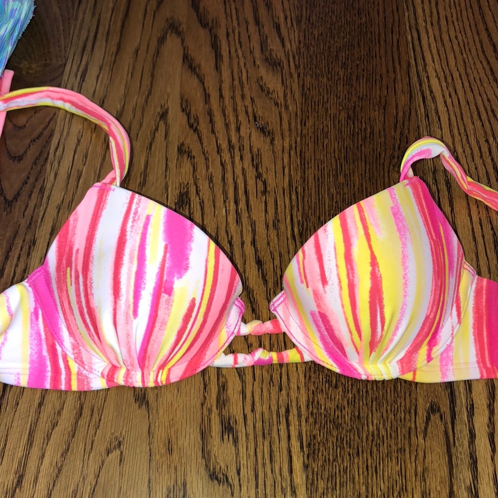 Bathing suit top